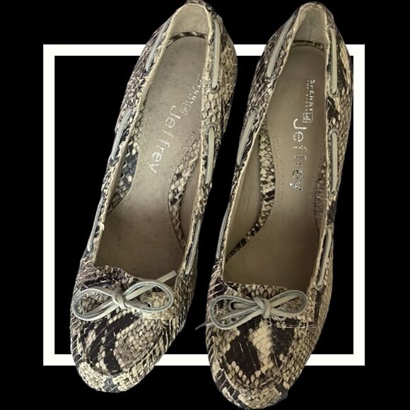 Sperry Top-Sider- A/O Pump  - Picture 3 of 7